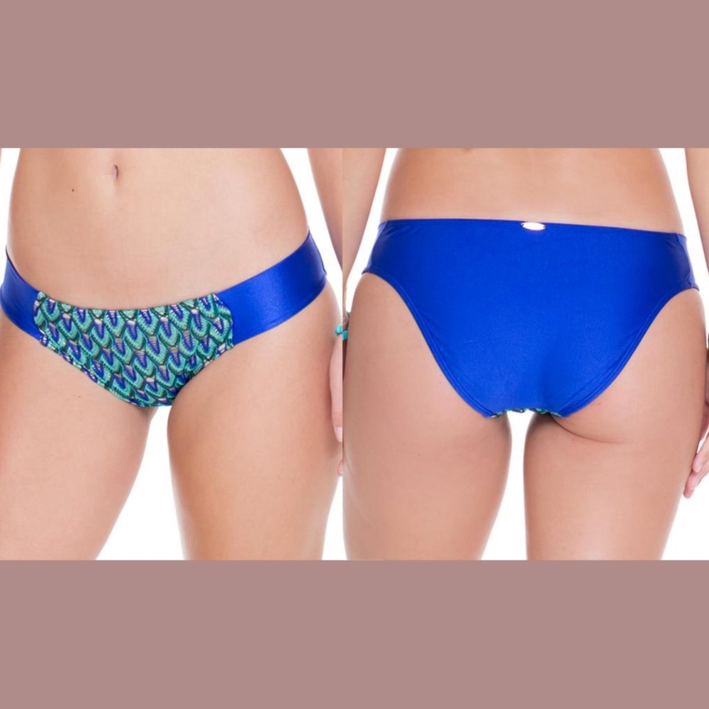 NEW Luli Fama 'Blue Kiss' Tab Bikini Bottoms Small‎